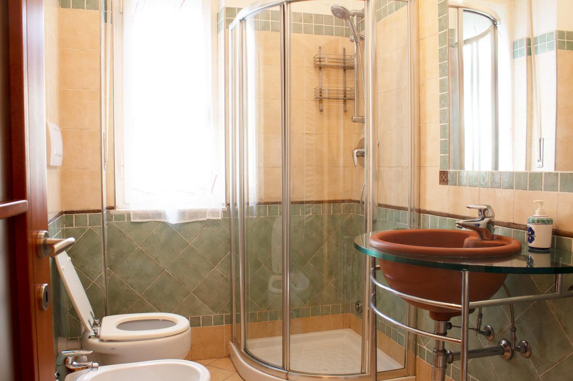 アラッシオ200 Metri Dal Mare Relax Con Ampio Terrazzoアパートメント エクステリア 写真